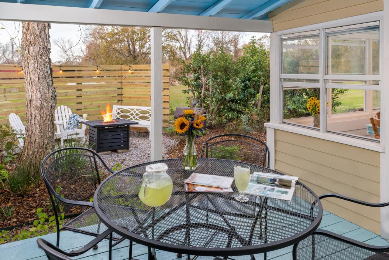 Maison D'Memoire Bed & Breakfast Cottages Rayne 외부 사진