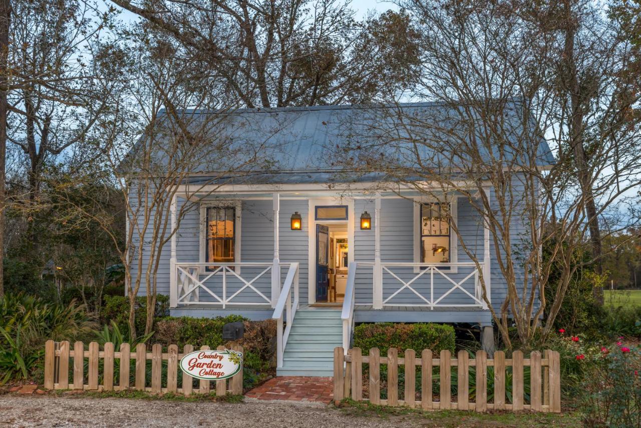 Maison D'Memoire Bed & Breakfast Cottages Rayne 외부 사진